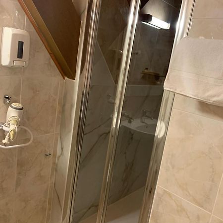 Hostal Ezkaurre Isaba Eksteriør bilde